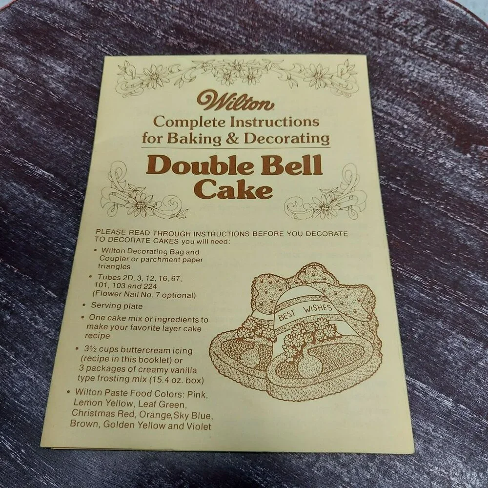 Wilton Party Pan Double Bell‎ Cake Mold 1979 Vintage with the Book